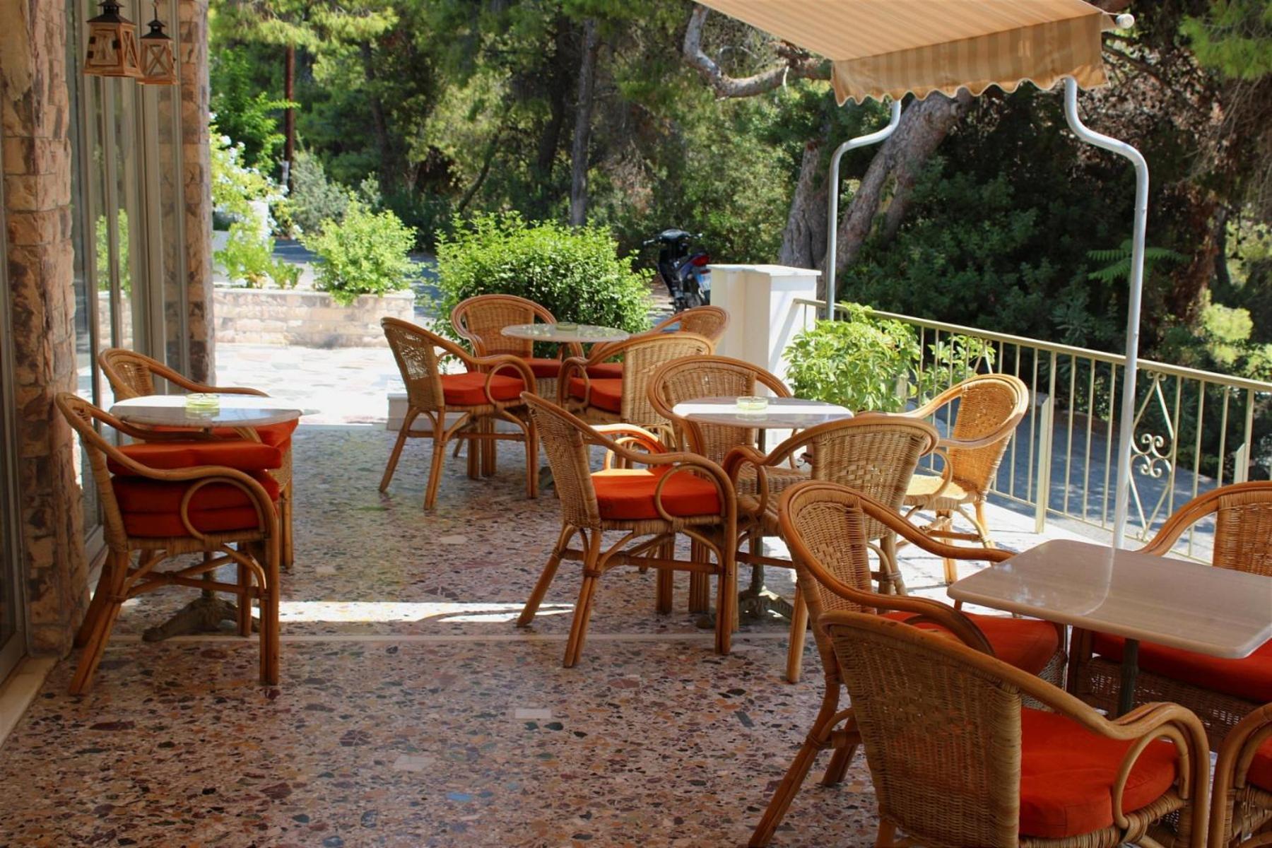 Hermes Agia Marina  المظهر الخارجي الصورة